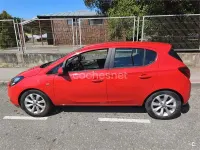 Usado Opel Corsa Selective 90 CV (66 kW) 2018 Rojo Utilitario