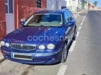 Usado Jaguar X-type Executive 130 CV (95 kW) 2004 Azul Familiar