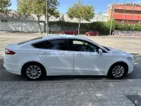 Usado Ford Mondeo Titanium 187 CV (137 kW) 2019 Blanco Berlina