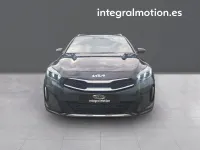 Usado Kia XCeed 100 CV (73 kW) 2024 Gris SUV