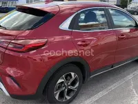Usado Kia XCeed 120 CV (88 kW) 2019 Rojo SUV