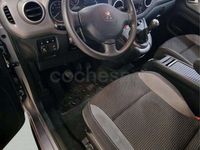 Usado Peugeot Partner Tepee Outdoor 110 CV (80 kW) 2016 Azul Monovolumen