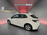 Używany Toyota Corolla Active 122 KM (89 kW) 2020 Biały Sedan/Limuzyna