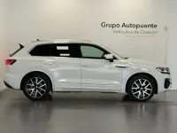 Usado VW Touareg Elegance 286 CV (210 kW) 2022 Blanco SUV