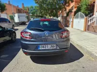 Usado Renault Mégane GrandTour Bose Edition 130 CV (95 kW) 2016 Gris / plata Familiar