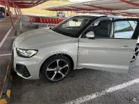 Usado Audi A1 Sportback 110 CV (80 kW) 2024 Gris / plata Utilitario