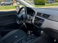 Usado Seat Ibiza Style 75 CV (55 kW) 2018 Blanco Utilitario