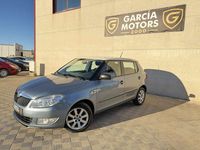 Usado Skoda Fabia Ambition 90 CV (66 kW) 2012 Azul Utilitario