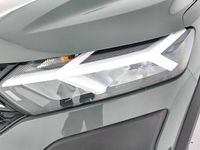 Usado Dacia Sandero Expression 100 CV (73 kW) 2025 Verde Berlina