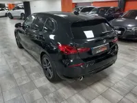 Usado BMW 120 Sport Line 170 CV (125 kW) 2024 Negro Utilitario