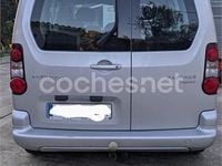 Usado Peugeot Partner Tepee Active 92 CV (67 kW) 2013 Gris / plata Monovolumen