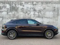 Usado Porsche Cayenne Platinum Edition 462 CV (339 kW) 2023 Marrón SUV