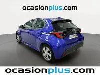 Usado Toyota Yaris Hybrid Active 116 CV (85 kW) 2024 Azul Utilitario