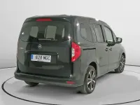 Usado Mercedes T180 116 CV (85 kW) 2023 Negro Monovolumen