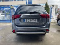 Usado Mitsubishi Outlander P-HEV 203 CV (149 kW) 2017 Gris / plata SUV