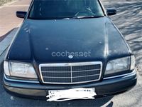 Usado Mercedes C250 Elegance 150 CV (110 kW) 1998 Negro Berlina