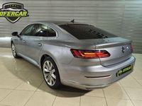 Usado VW Arteon Elegance 150 HP (110 kW) 2021 Cinzento Sedan