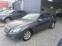Usado Mercedes E220 Avantgarde 170 CV (125 kW) 2011 Gris Berlina