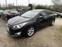 Usado Hyundai i40 115 CV (84 kW) 2013 Negro Berlina