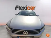 Usado VW Passat Advance 120 CV (88 kW) 2016 Gris Familiar
