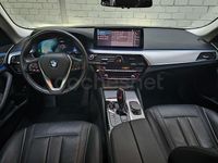 Usado BMW 530e Comfort Edition 292 CV (214 kW) 2022 Negro Familiar