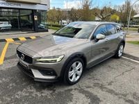 Usado Volvo V60 CC Pro 190 CV (139 kW) 2021 Beige Familiar
