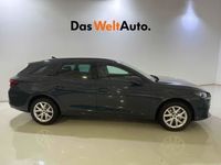 Usado Seat Leon ST Style 115 CV (84 kW) 2024 Azul Familiar