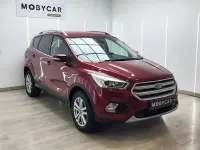 Usado Ford Kuga Trend 120 CV (88 kW) 2019 Blanco SUV