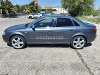 Usado Audi A4 163 CV (119 kW) 2003 Gris / plata Berlina