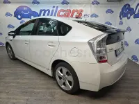 Usado Toyota Prius Advance 136 CV (100 kW) 2009 Blanco Utilitario
