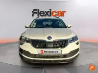 Usado Skoda Karoq Ambition 150 CV (110 kW) 2018 Blanco SUV