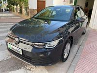 Usado VW Golf VIII Life 115 CV (84 kW) 2021 Gris / plata Berlina
