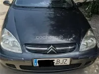 Usado Citroën C5 110 CV (80 kW) 2001 Negro Familiar