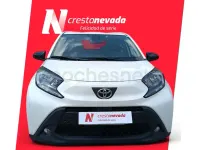 Usado Toyota Aygo X Play 72 CV (52 kW) 2023 Blanco SUV
