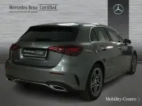 Usado Mercedes A180 AMG line 116 CV (85 kW) 2024 Gris montaña Berlina