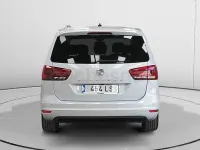 Usado Seat Alhambra XCELLENCE 150 CV (110 kW) 2021 Gris / plata Monovolumen