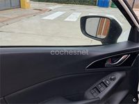 Usado Mazda 3 105 CV (77 kW) 2016 Blanco Berlina