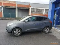 Usado Hyundai ix35 Comfort 116 CV (85 kW) 2012 Gris / plata SUV