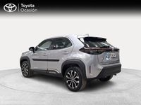 Usado Toyota Yaris Cross Active 116 CV (85 kW) 2022 Gris / plata SUV