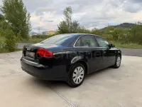Usado Audi A4 130 CV (95 kW) 2006 Negro Berlina
