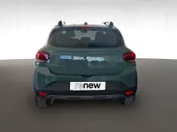 Usado Dacia Sandero Expression 100 CV (73 kW) 2022 Verde Berlina