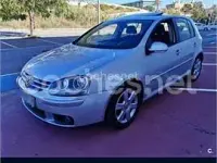 Usado VW Golf V 140 CV (102 kW) 2007 Gris / plata Berlina