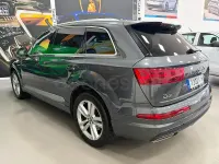Usado Audi Q7 S-Line 231 CV (169 kW) 2019 Gris / plata SUV