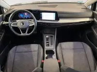 Usado VW Golf VIII Life 116 CV (85 kW) 2022 Negro Utilitario
