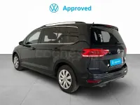 Usado VW Touran Advance 150 CV (110 kW) 2023 Negro Monovolumen