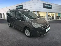 Usado Peugeot Partner Tepee Outdoor 120 CV (88 kW) 2017 Marrón Monovolumen
