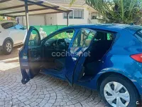Usado Renault Mégane 85 CV (62 kW) 2010 Azul Berlina