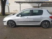 Usado Peugeot 307 90 CV (66 kW) 2006 Blanco Berlina