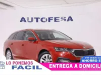 Usado Skoda Octavia Style 150 CV (110 kW) 2021 Rojo Familiar