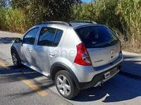 Usado Dacia Sandero Stepway 90 HP (66 kW) 2012 Cinzento Sedan